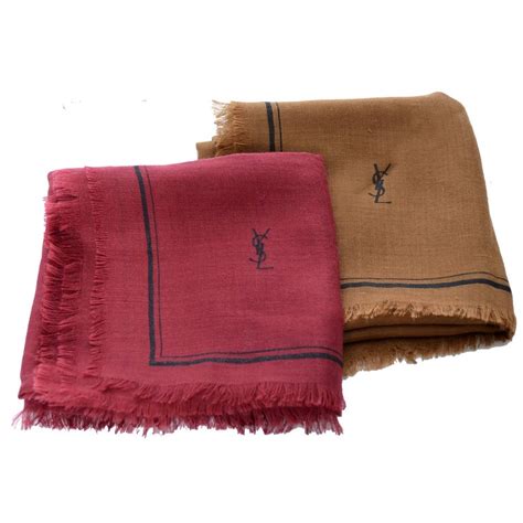 tuch kaschmir ysl|Saint Laurent Scarves .